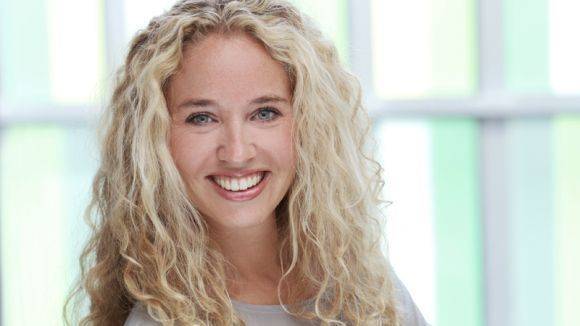 Claudine Petit, Director Marketing CEUR, Questback