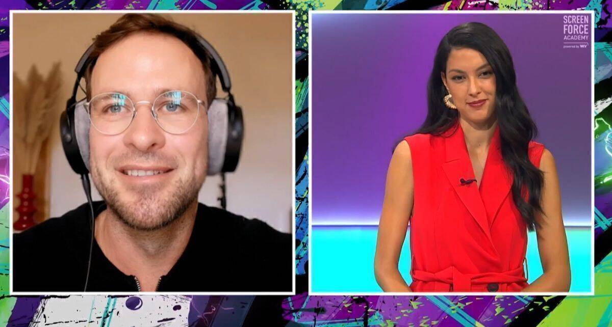 David Kettner im Gespräch mit Moderatorin Rebecca Mir.