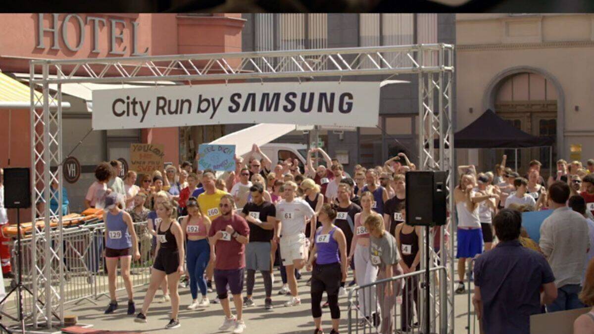 In Daily Soaps wie "GZSZ" schon länger möglich, jetzt auch bei "Der Bachelor" & Co.: Virtuelle Placements wie hier von Samsung.