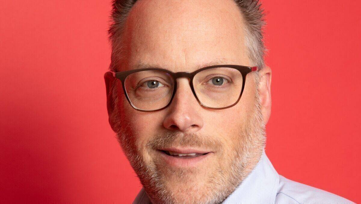 Sebastian Druschel, Co-Founder von Parasol Island