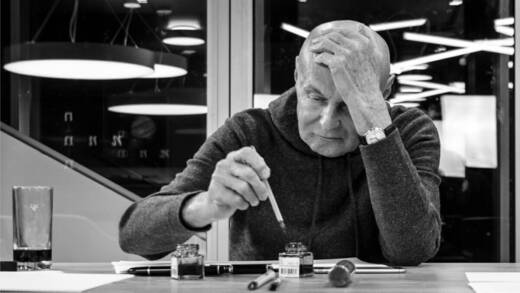 Peter Schmidt ist im Alter von 87 Jahren verstorben.