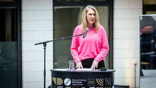 Larissa Pohl, GWA-Präsidentin, beim Neujahrsempfang in Hamburg 2025