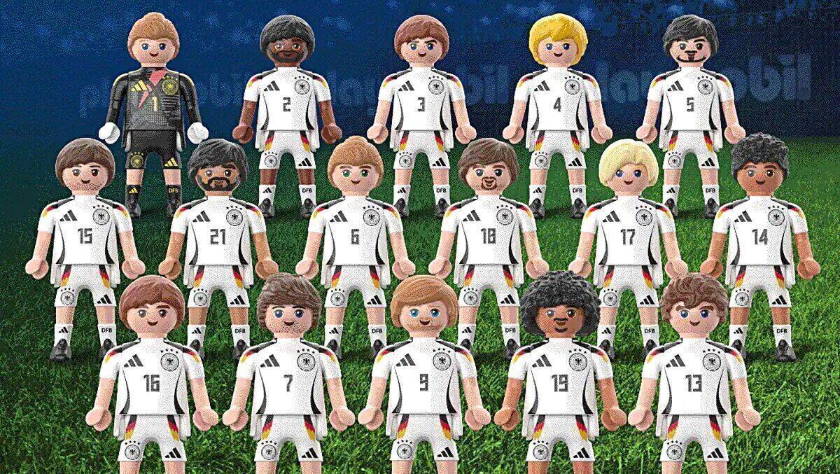 Exklusiv bei Edeka: Die Playmobil-Nationalmannschaft.