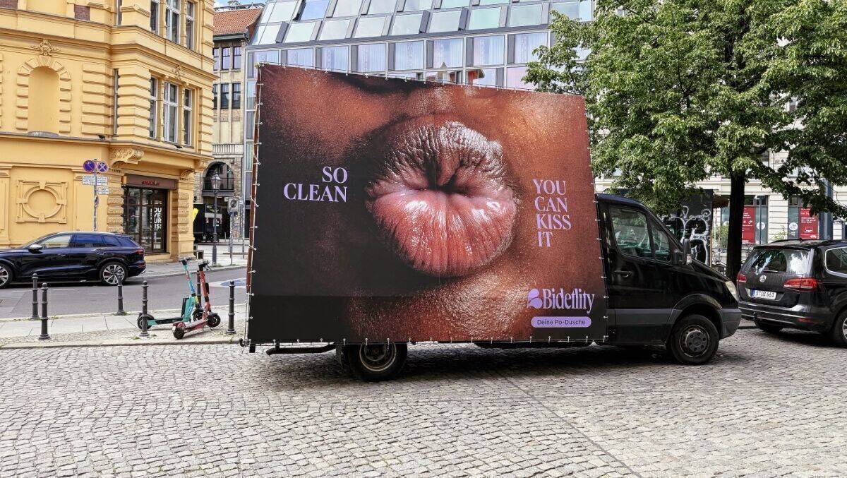 Bidetlity setzt auf freche Sichtbarkeit