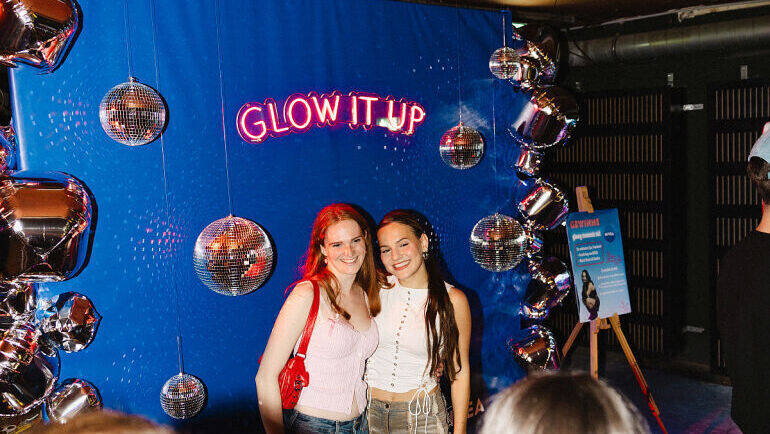 Nivea-Squad-Mitglied Sandra Hesch (r.): Nähe zur Zielgruppe ist ihr wichtig.