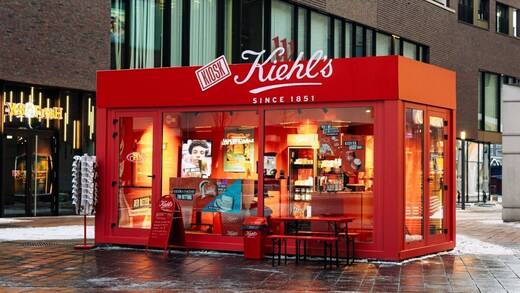 Der Pop-Up-Store von Kiehl's im Retro-Look.