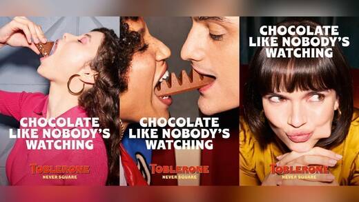 Einfach mal reinbeißen und sich ein Stück Toblerone gönnen.