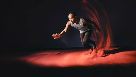 Lewis Hamilton schwitzt für Lululemon