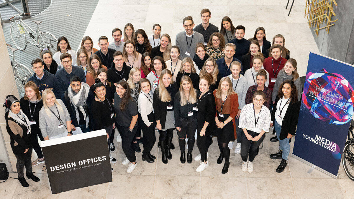 Ein Teil der Teams beim Media-Youngsters-Vorentscheid in Düsseldorf