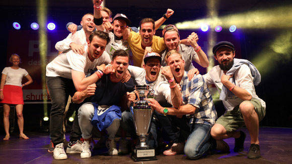 So sehen Sieger aus: Turbine OMD.