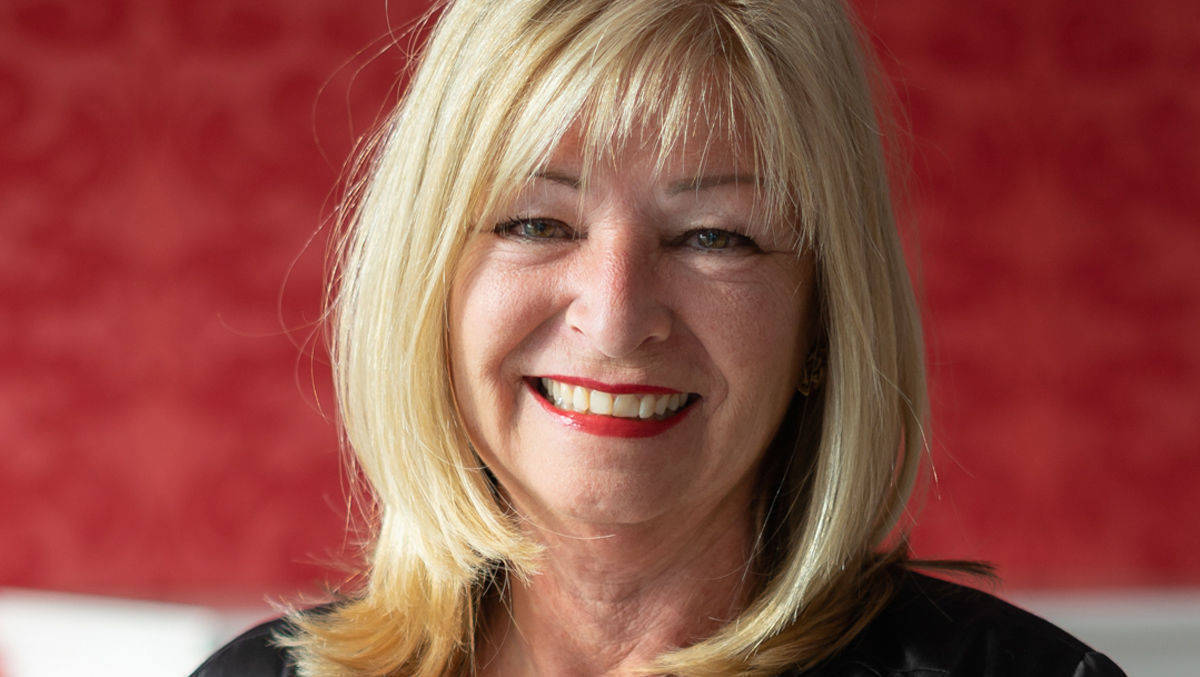 Mona Tillinger von Ogilvy.