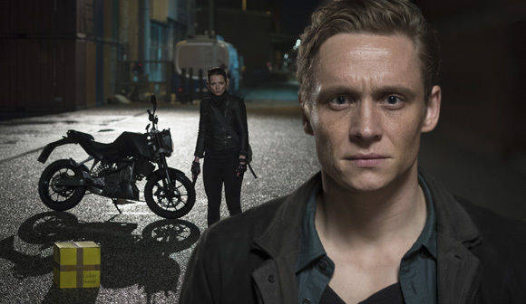 Amazon Prime Video streamt die Matthias-Schweighöfer-Serie "You Are Wanted" weltweit