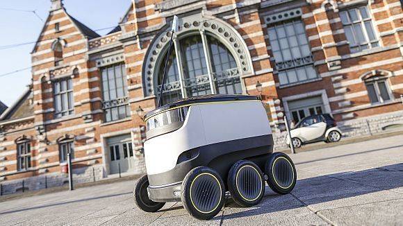 Media-Markt kooperiert in Düsseldorf mit Starship.