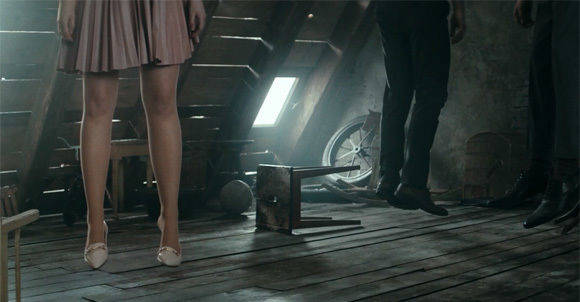 Der Volvo-Spot von Dorian & Daniel überzeugt mit schwarzem Humor.