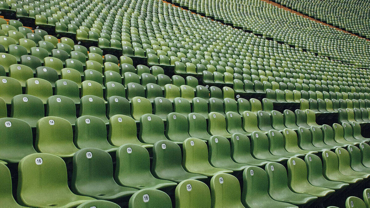 Leere Ränge: Ohne Fans fehlen Einnahmen 