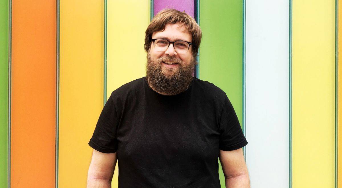 André Krüger ist Digitalberater, Dozent und Experte für Influencer Marketing. 