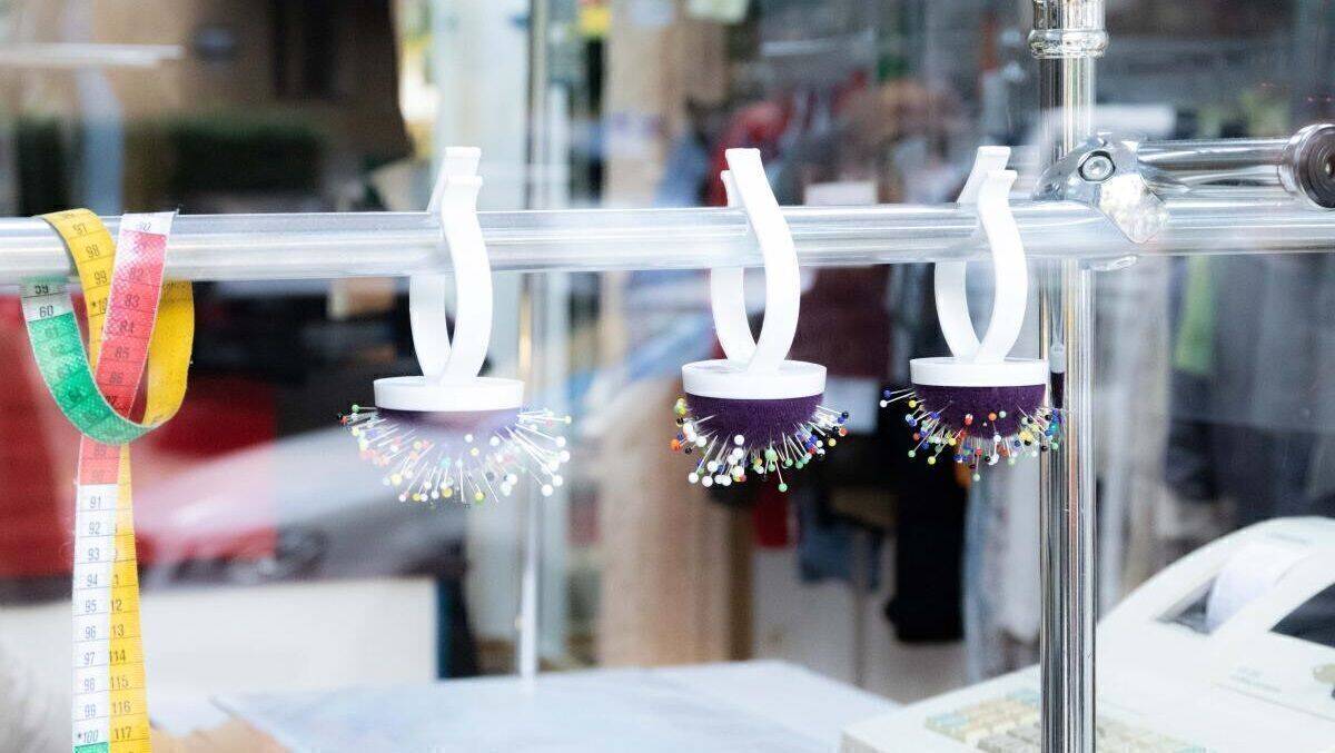 Zalando will mit "Care & Repair" die Lebensdauer von Kleidungsstücken verlängern.