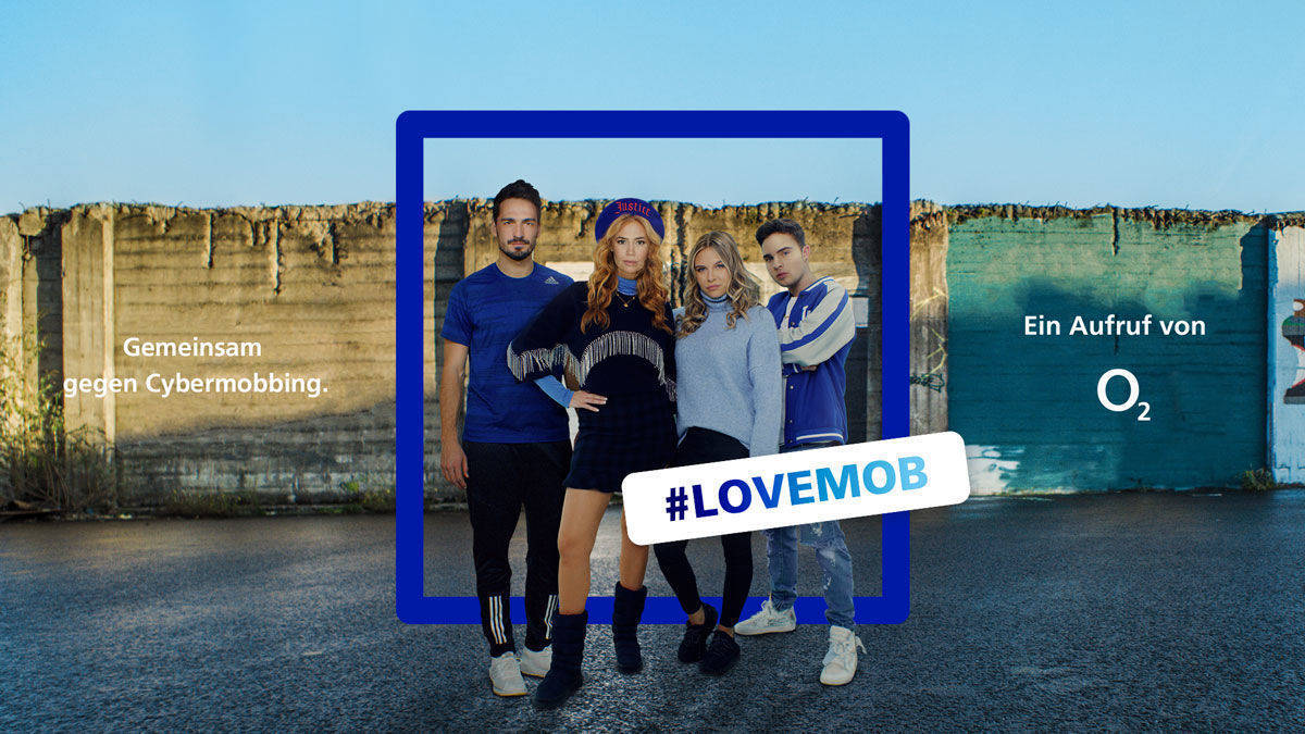 Der Lovemob, den O2 losschickt, wird angeführt von Mats Hummels, Palina Rojinski, Dagi Bee und Mike Singer (v.l.).