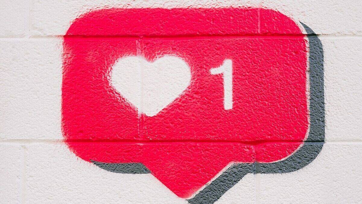 Instagram hat Facebook in der jungen Zielgruppe mittlerweile abgehängt.