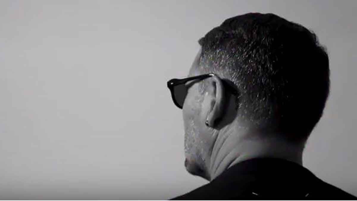 Michael Michalsky inszeniert sich und vier neue Duschgels für Tetesept