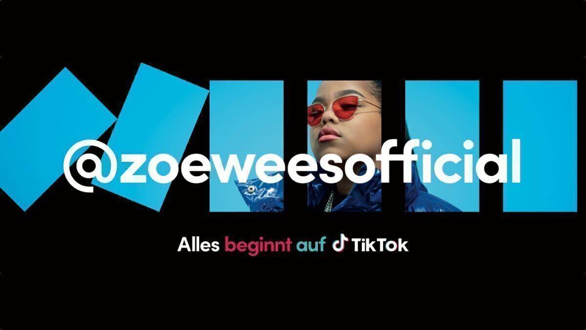 Dieses Poster ist am Berliner Savignyplatz zu sehen.