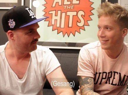 DJ und Produzent Martin Eyerer und Cro-Musiker Tim Schwerdter (rechts).