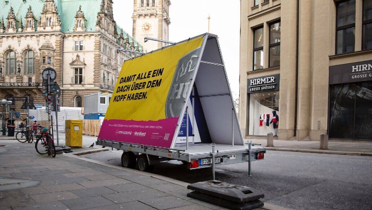 Raffinierte Billboards gegen Obdachlosigkeit: So sinnvoll kann Werbung sein.