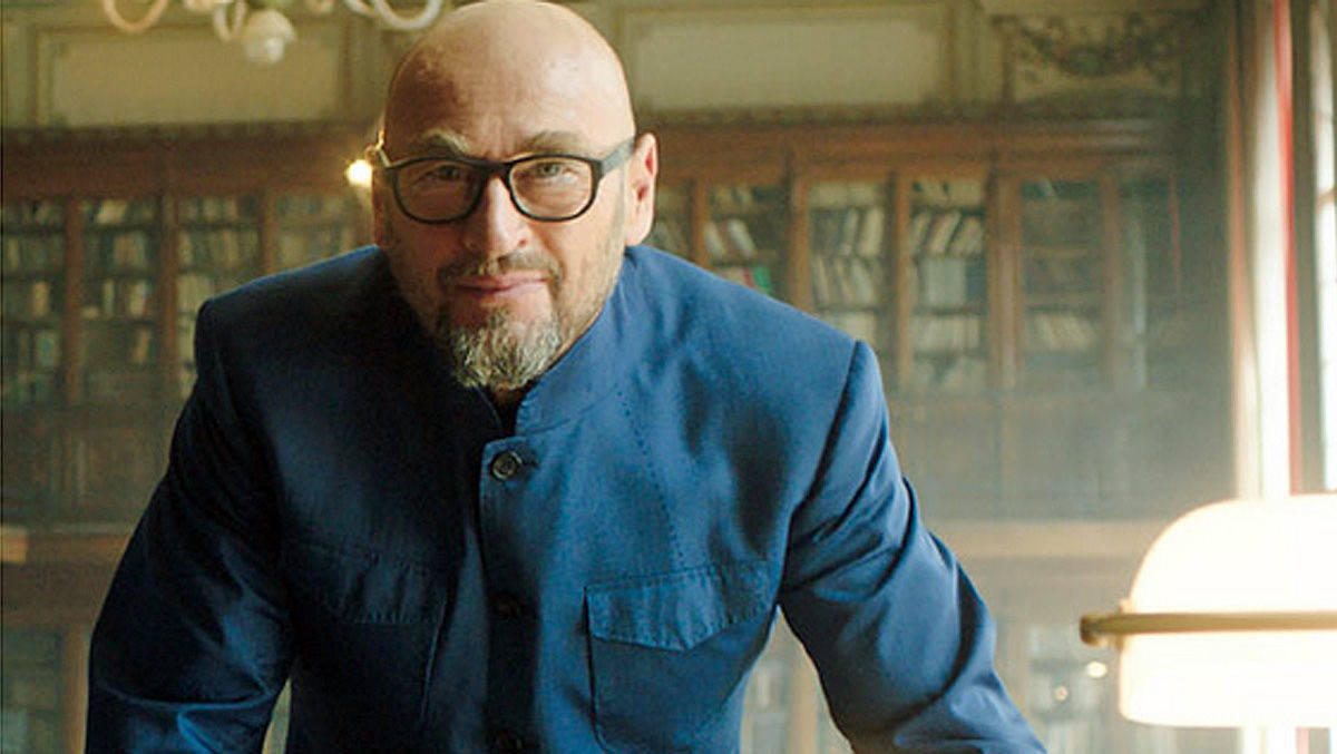 Jochen Schweizer - hier im TV-Spot aus dem Jahr 2016 - sucht einen Partner für die Digitalsparte. 