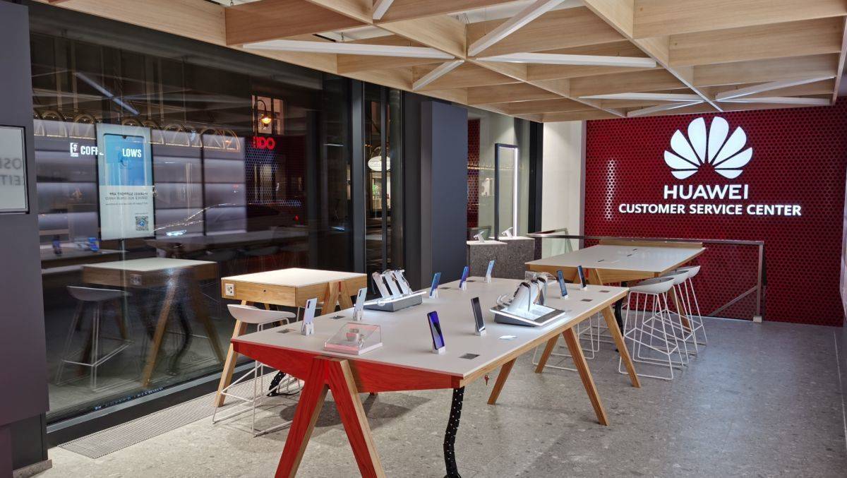 Auf der Kö kann man im ersten Experience Store von Huawei stöbern.