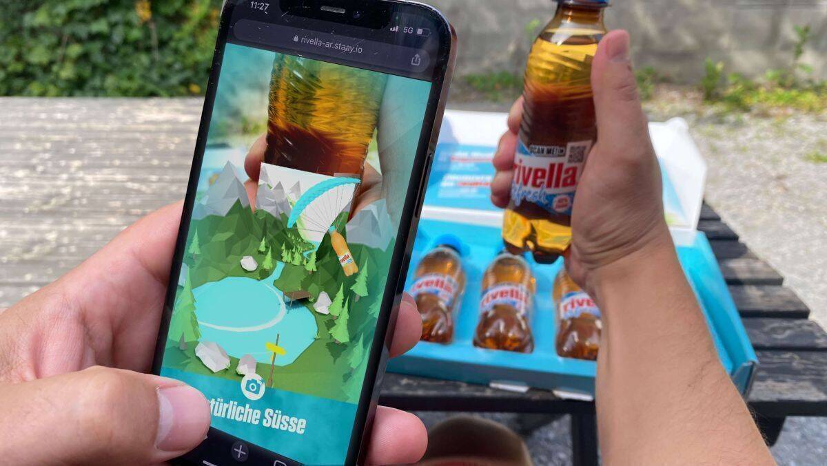 Die Kult-Limo erwacht zum Leben.