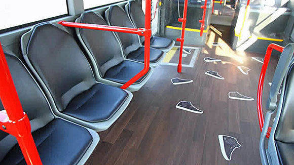 Wer unterwegs ist, kann mit Werbebotschaften immer besser erreicht werden.