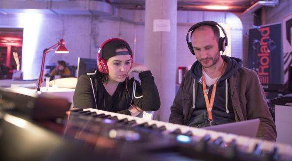 Die Experten der Berliner Soundagentur Wesound haben den Talenten bereits vorab gezeigt, worauf es bei Markenarbeit mit Sound ankommt.