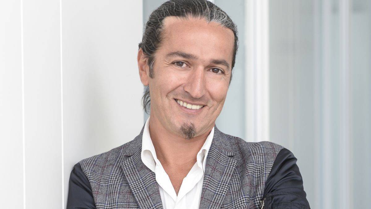 Georgios Manolidis, cyperfection