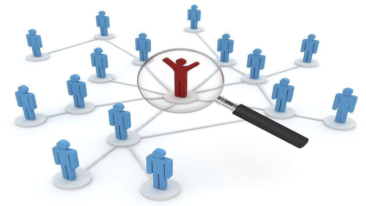 Wer genau hinschaut, kann in Posts bei Facebook & Co. vielleicht eine Erkrankung erkennen.