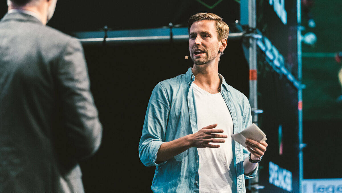 Bis vor der Pandemie war Leister vor allem bei physischen Events als Moderator im Einsatz.