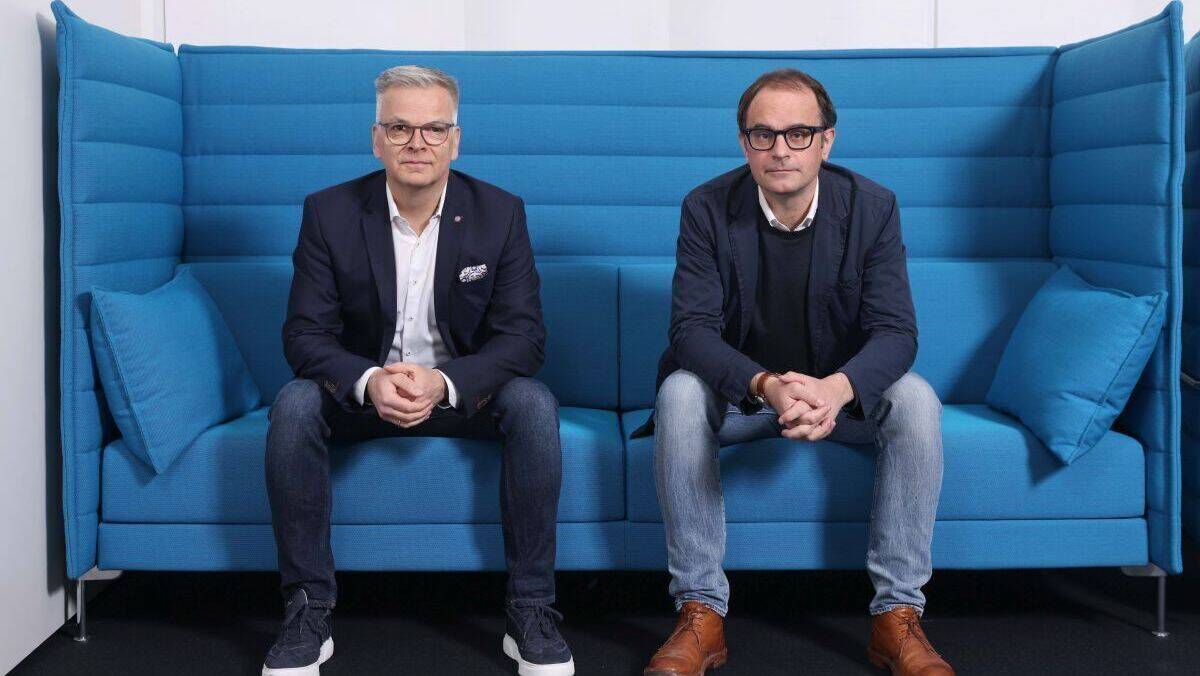 Tobias Bartenbach (l.) mit seinem neuen Kreativchef Sebastian Hardieck.